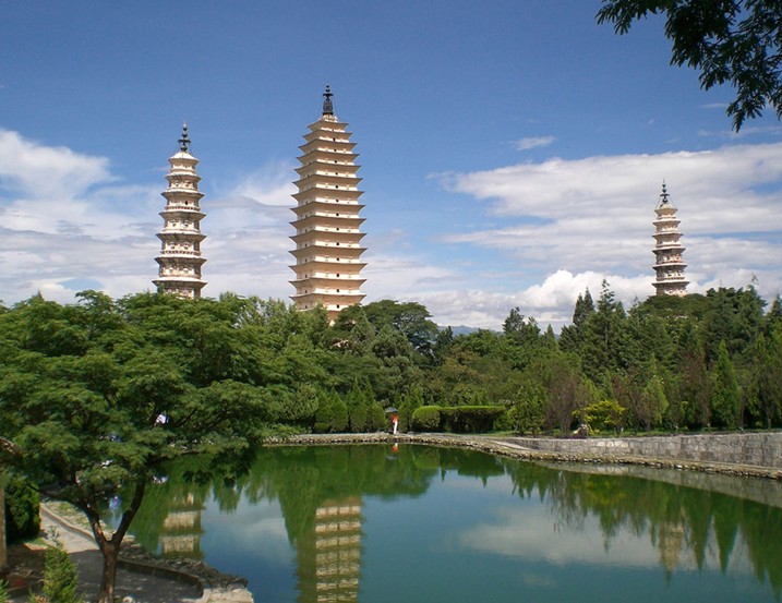 【4星溫泉】昆明石林、大理、麗江古城、玉龍雪