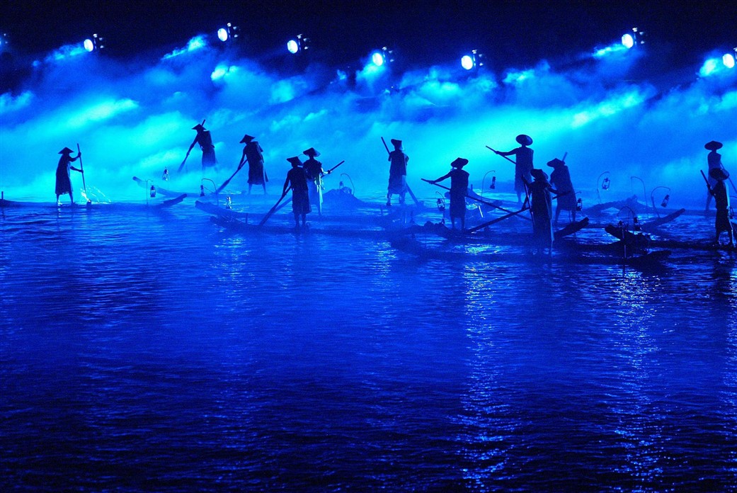 桂林漓江陽朔、銀子巖、印象劉三姐、古東瀑布